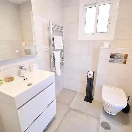 Soleado Adosado Esquinero * Gran Alacant